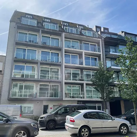 Apartamento In Near Sandy Beaches *