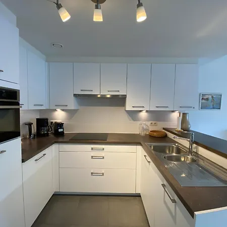 Apartamento In Near Sandy Beaches *