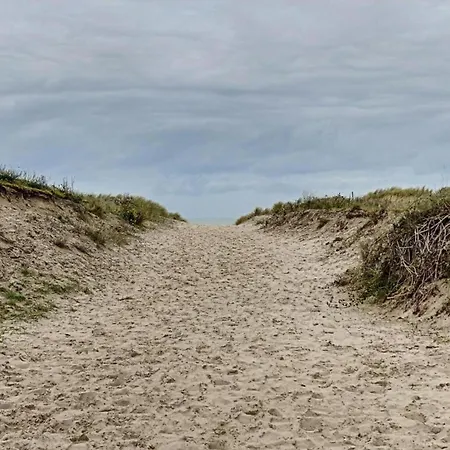 In Near Sandy Beaches Lägenhet Nieuwpoort